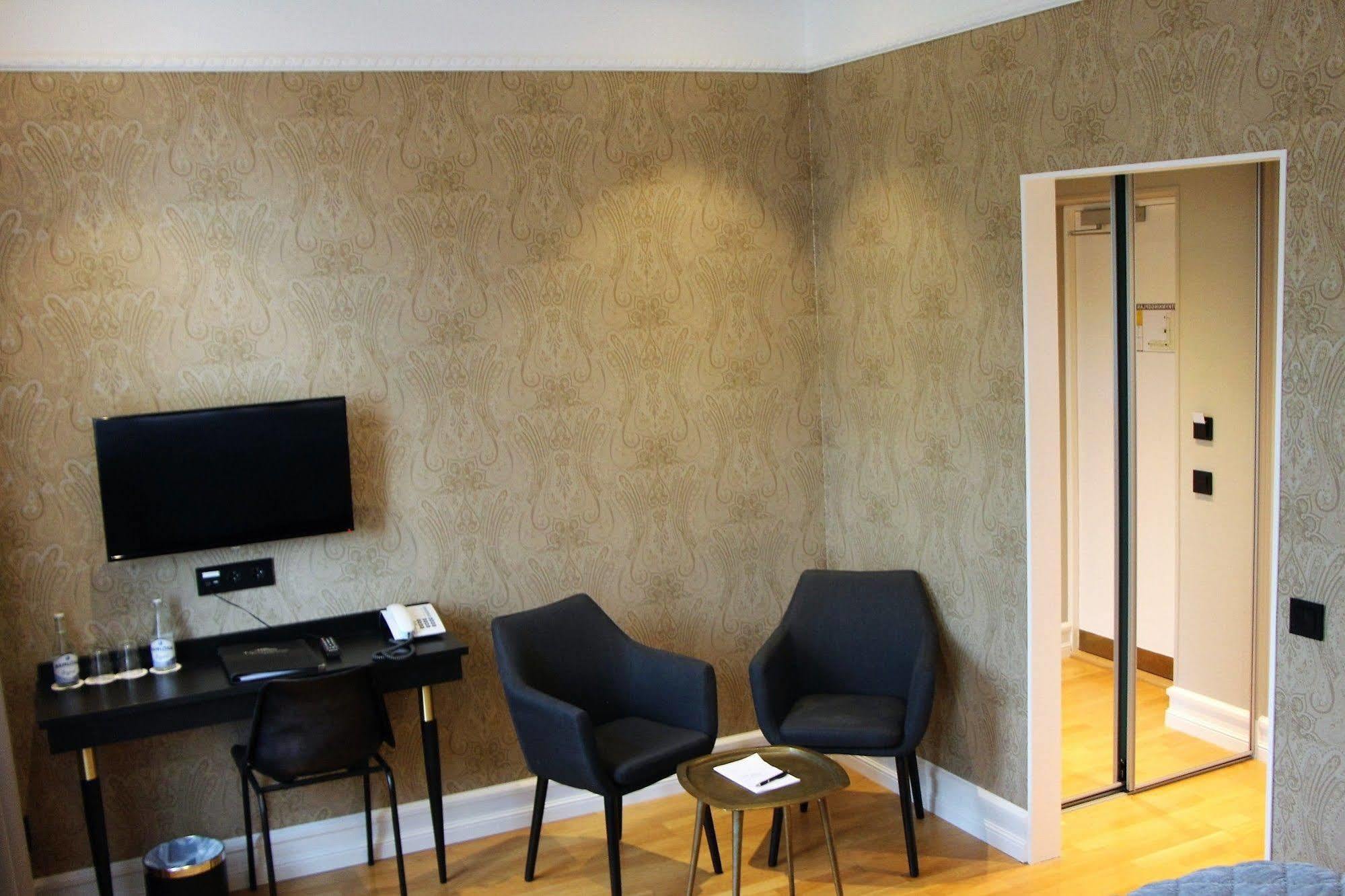 Continental Du Sud Otel Ystad Dış mekan fotoğraf
